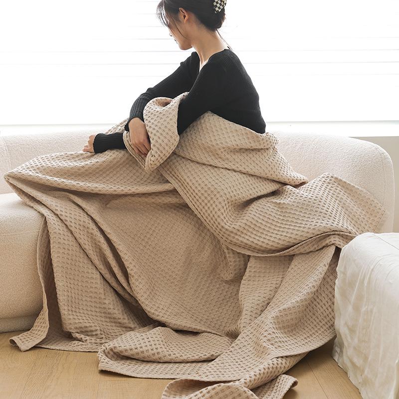 Pure Cotton Waffle Texture Blanket - Versatile Coverlet for Nap, Air Conditioning, or Summer Use