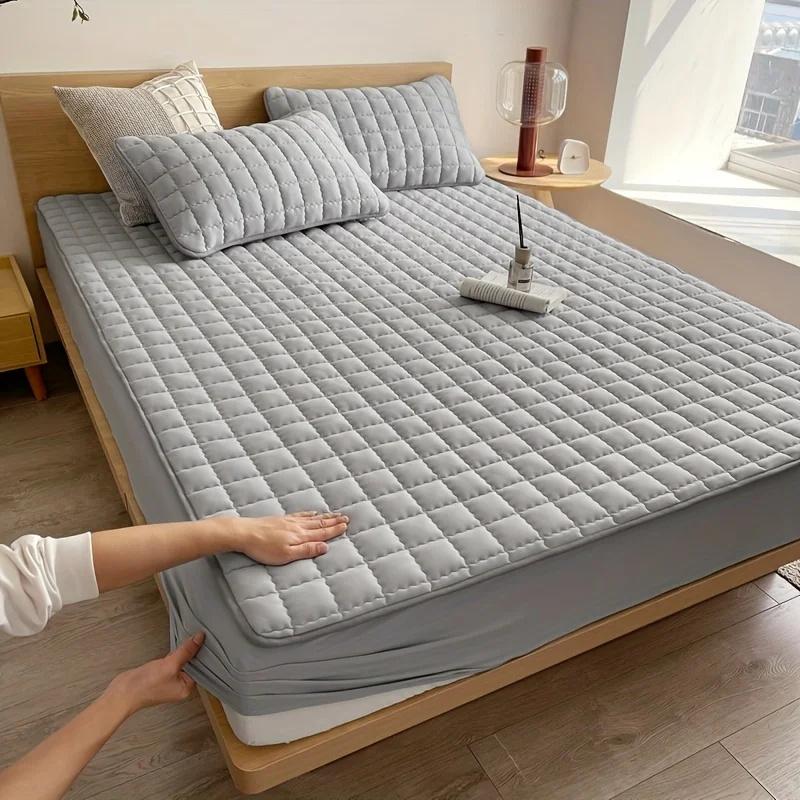 Waterproof High Quality Mattress Cover- Antimicrobial Hypoallergenic Mattress Protector, Noiseless Fitted Sheet Waterproof Thickened Mattress Pad