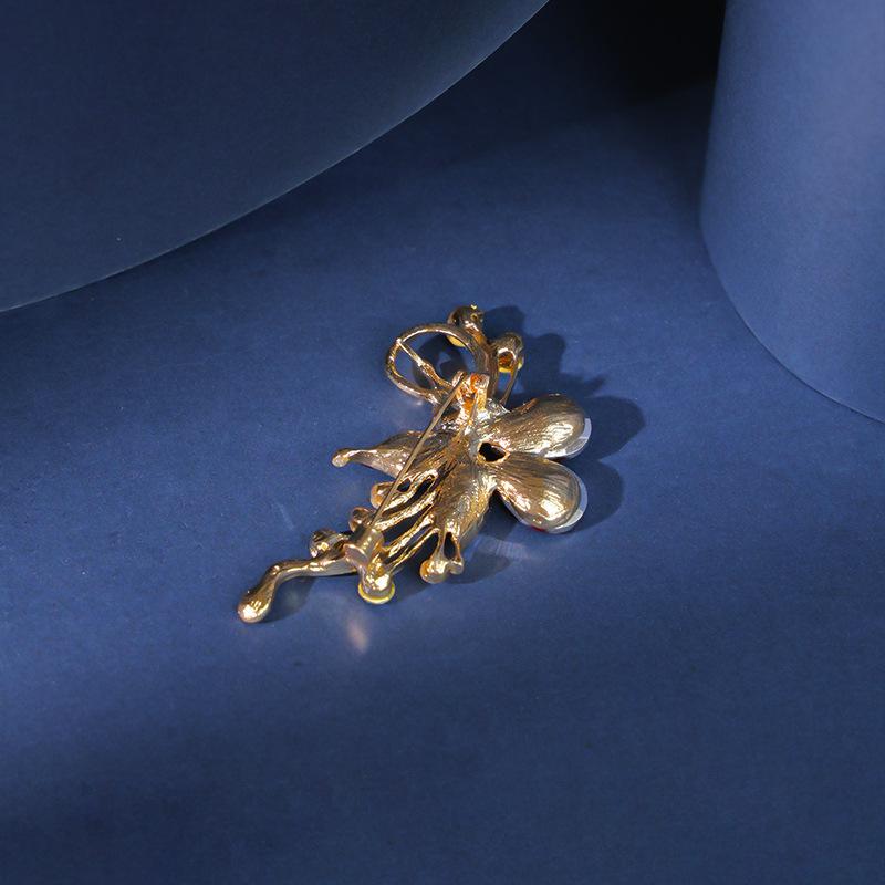 Fashion Zircon Rose Brooch Simple Light Luxury Pin Coat with Accessories Flower Brooch Anti-light Fixed Buckle
