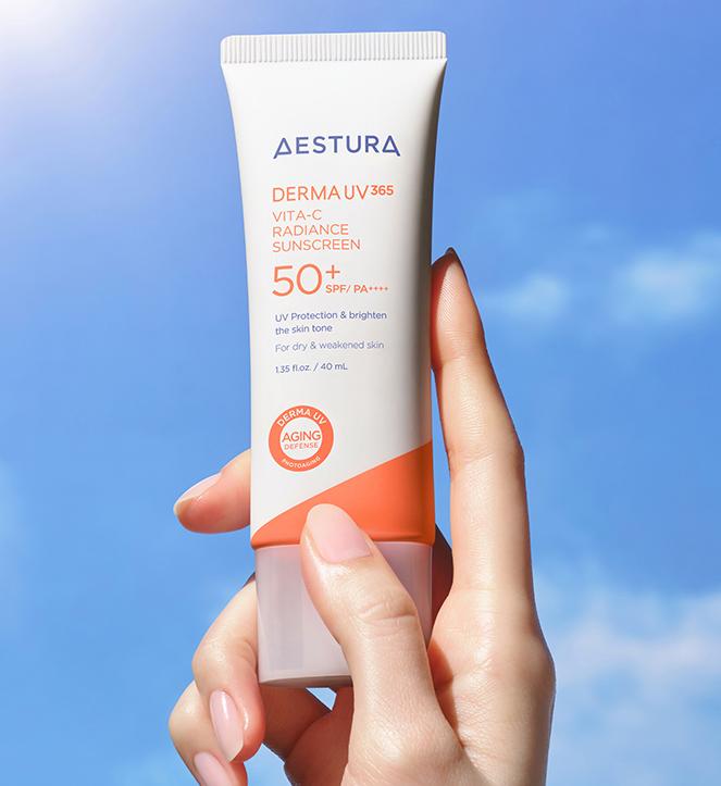 [NOUVEAU] AESTURA DermaUV365 Écran Solaire Éclat Vita-C 40ml + 20ml | Éclaircissant + Hydratation | SPF50+