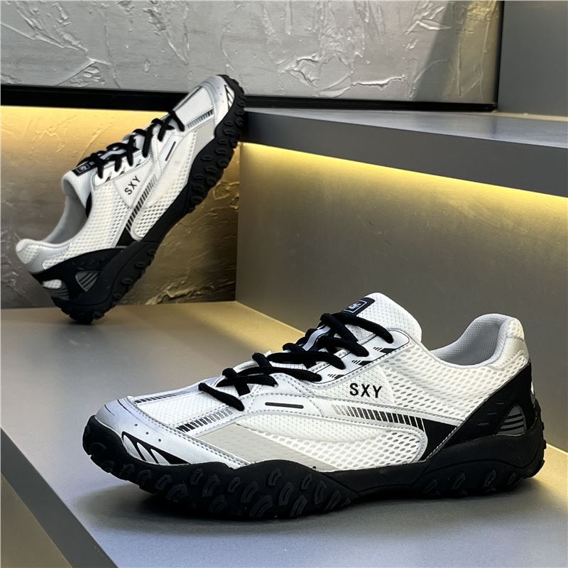 

New mesh shoes in summer, breathable casual shoes, light and comfortable board shoes 38 leather shoe size