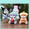 6 Stück Süße Hello Kitty Serie Sitzende Katze Modellpuppe Schreibtisch-Dekoration Set Für Kinder Und Erwachsene