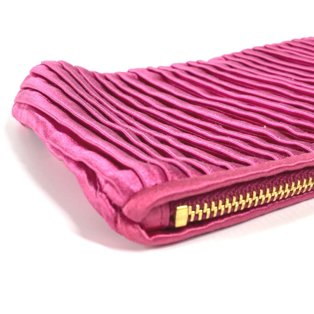 MIUMIU logo Pouch with bag strap Clutch bag Rayon / silk pink
