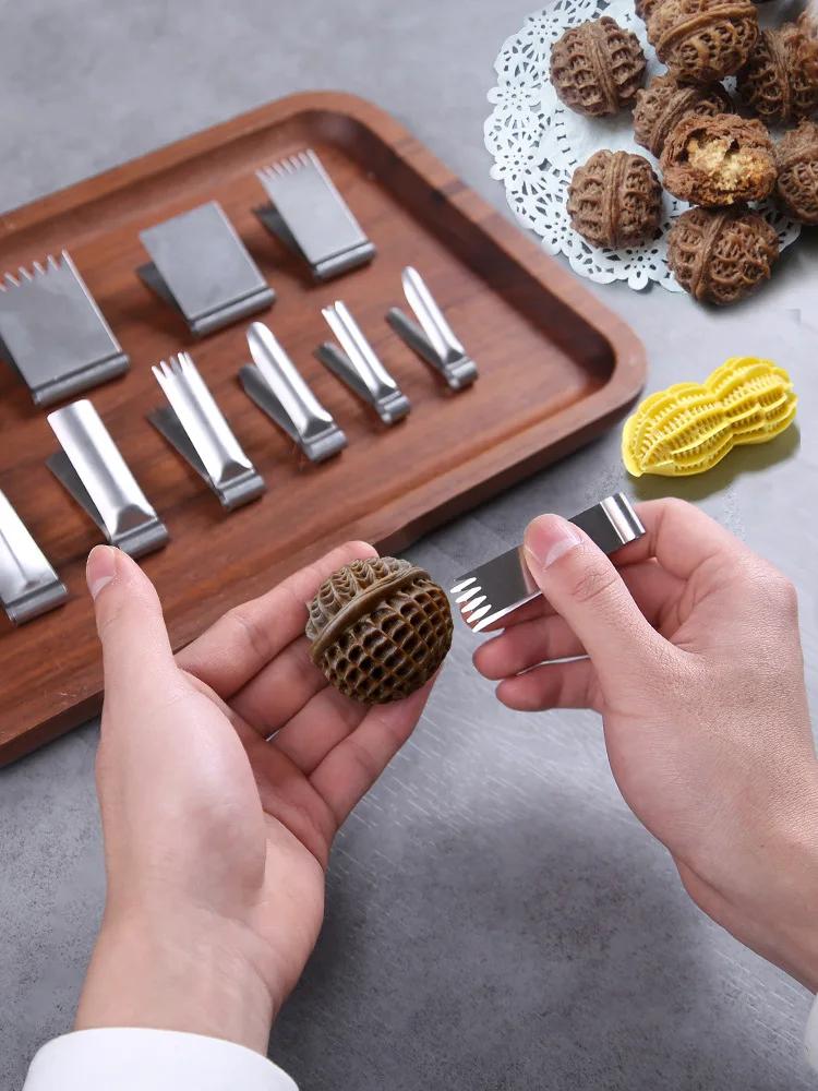 Stainless Steel Pastry Clip Walnut Crisp Clip Bread Dessert Decoration Clip Mold Flower Pliers Baking Tool