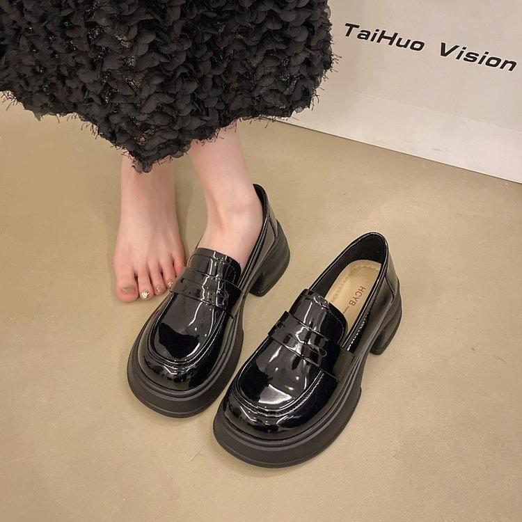 Round Head Platform Loafer Single Shoes Women's Black College Style Jk Small Leather Shoes Versatile British 2025 New One-pedal Tide