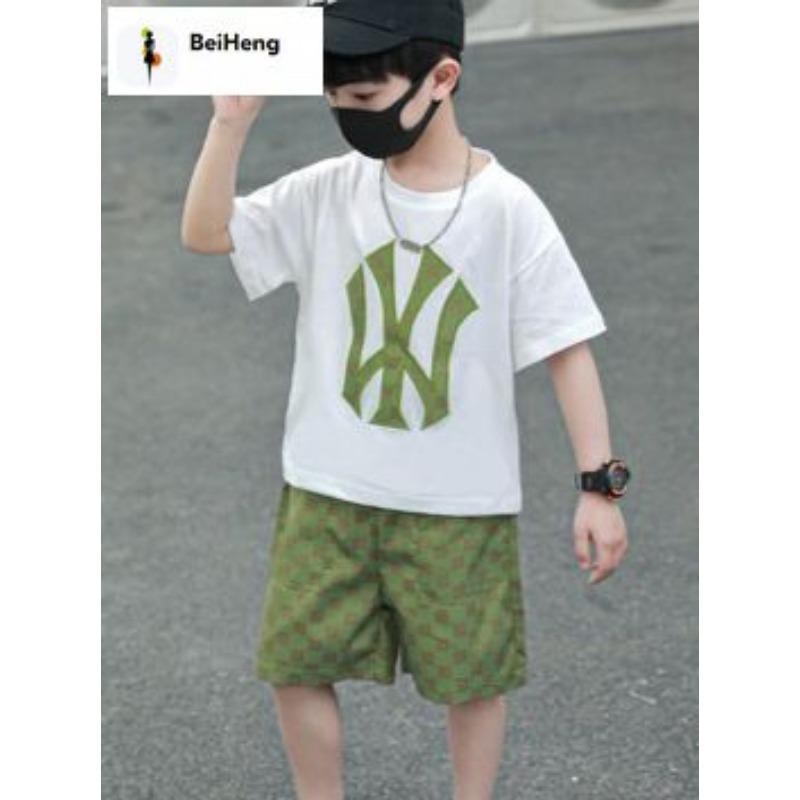 Kinder-T-Shirt und Shorts Set, bequem, hautfreundlich und atmungsaktiv, geeignet für Sport und den täglichen Gebrauch