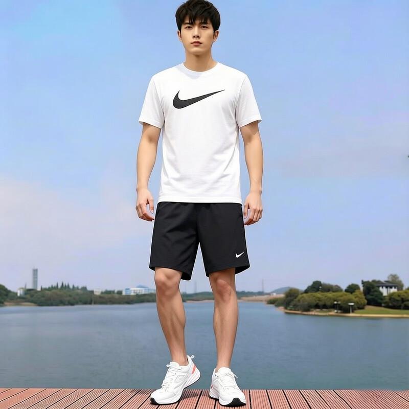 Мужской комплект: футболка с круглым вырезом свободного кроя и шорты Nike L