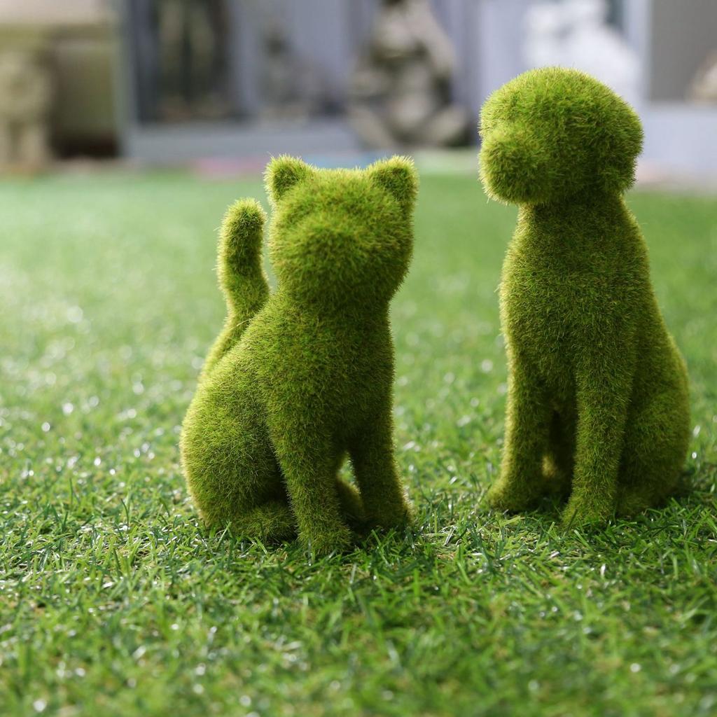 Flocked Animal Statue European Style Handcrafted Resin Simulation Moss Flocked Figurine for Garden