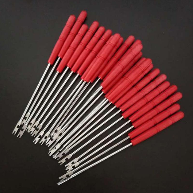 30PCS High Quality Fishing Hook Remover Tool Simple Metal Hook Steel Tackle Decoupler for Bait Line with Abstract Design