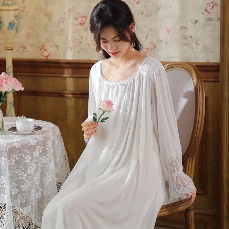 Long-sleeved mesh nightdress women's spring court retro style lace princess pajamas loose large size can be worn outside loungewear autumn