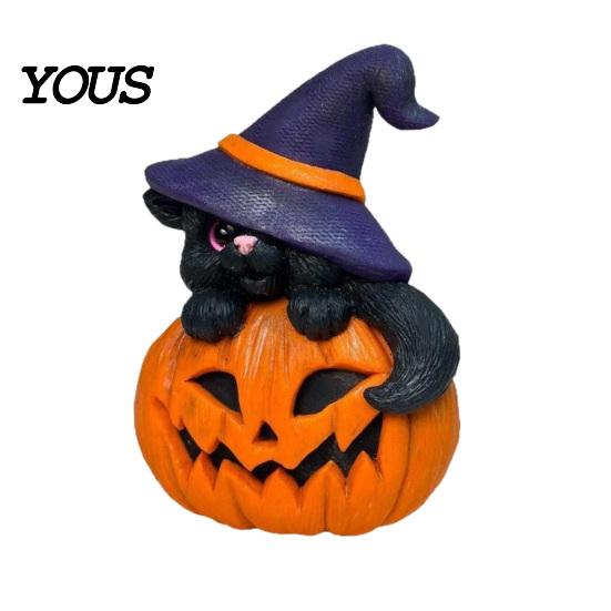 Halloween Atmosphere Table Centerpiece Ornament, Witch Black Cat Pumpkin Shape, Durable Synthetic Resin Unique Holiday Gift for Kids Weather Resistant