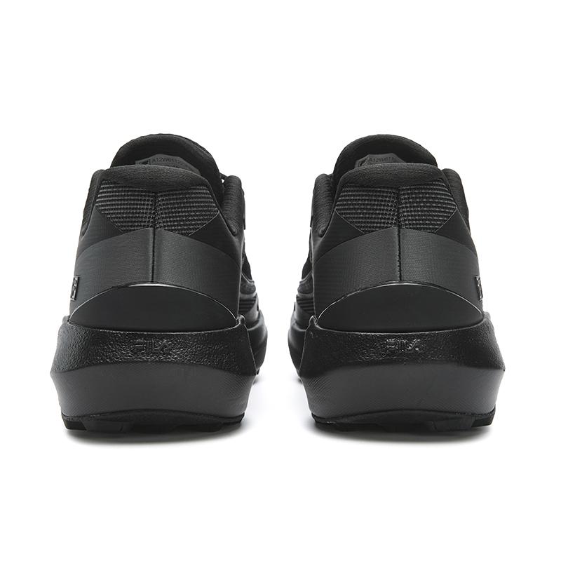 FILA WOLF 3 Low top Outdoor Shoes Women's Black A12W611223FBK