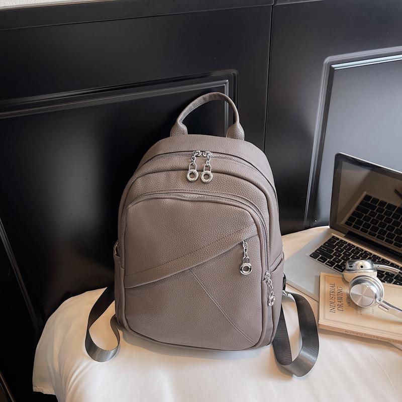 Large Capacity Simple and Fashionable Backpack, New High-end Casual Women's Bag, Class Travel Backpack