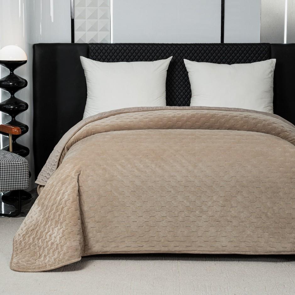 Elegant Bedspread 170X210 Cm With Beige Piping