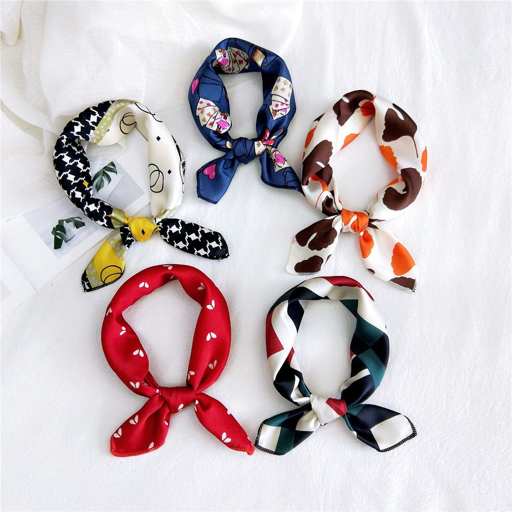 50 Seiden-Carrés: Vielseitige Frühlings-/Sommer-Halstücher für Damen - Koreanischer Stil