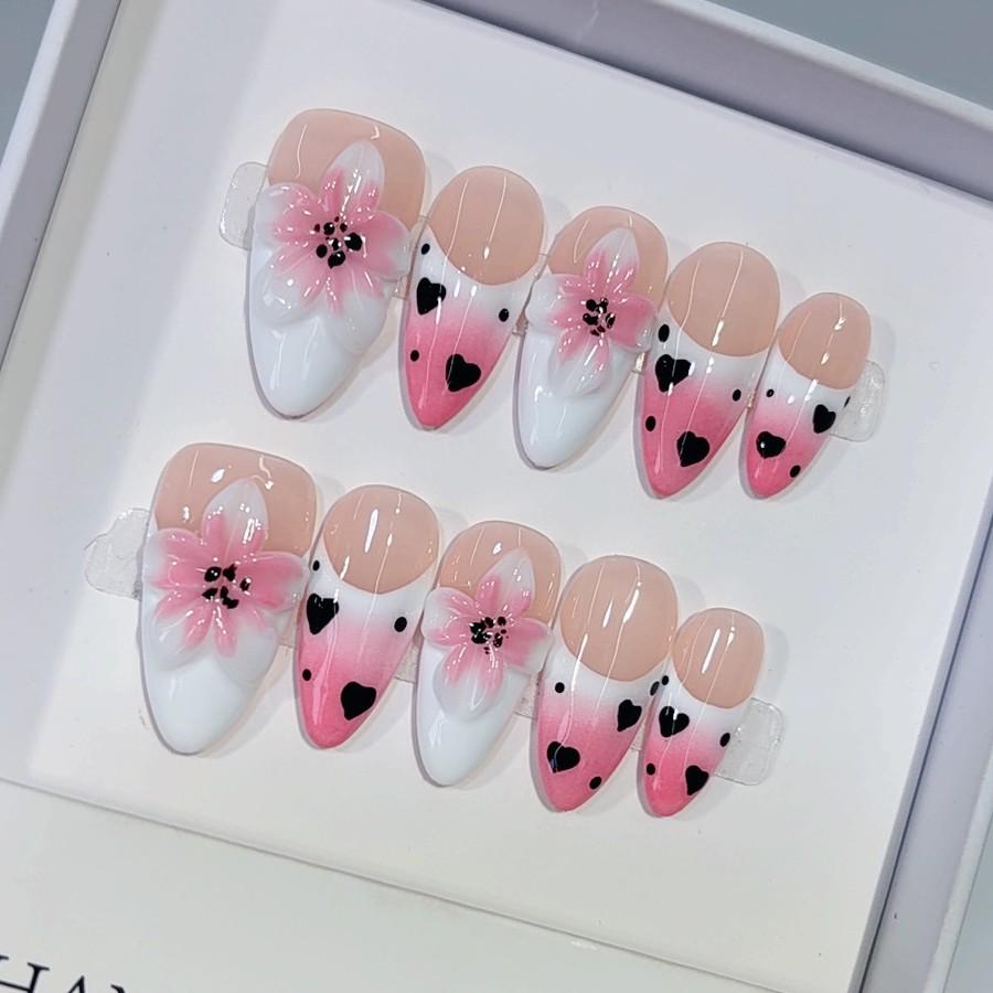 Handmade 3D Floral French-Style Wearable Nail Tips - European and American Bestseller for Spring