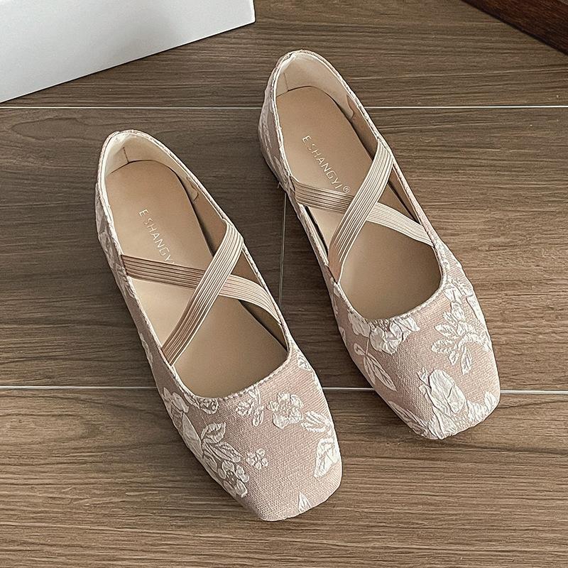 

Ретро литературные туфли Мэри Джейн одинарные женские новые весенние с юбкой новые китайские женские туфли вечерний бриз нежные туфли 39 хаки