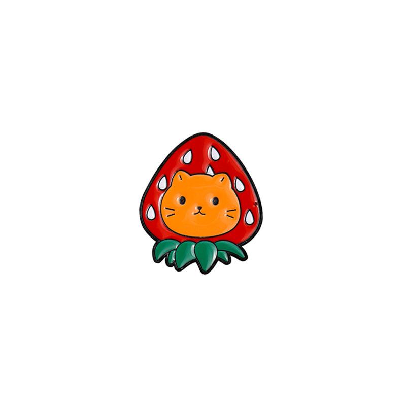 Super cute little meow cartoon badge creative fresh fruit strawberry series, black cat paint brooch accessories