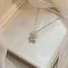 Women's European & American Style Pearl Flower Zirconia Pendant Necklace