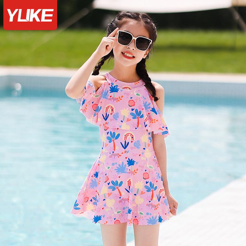 

Girls Floral One-Piece Swimsuit with Sun Protection L