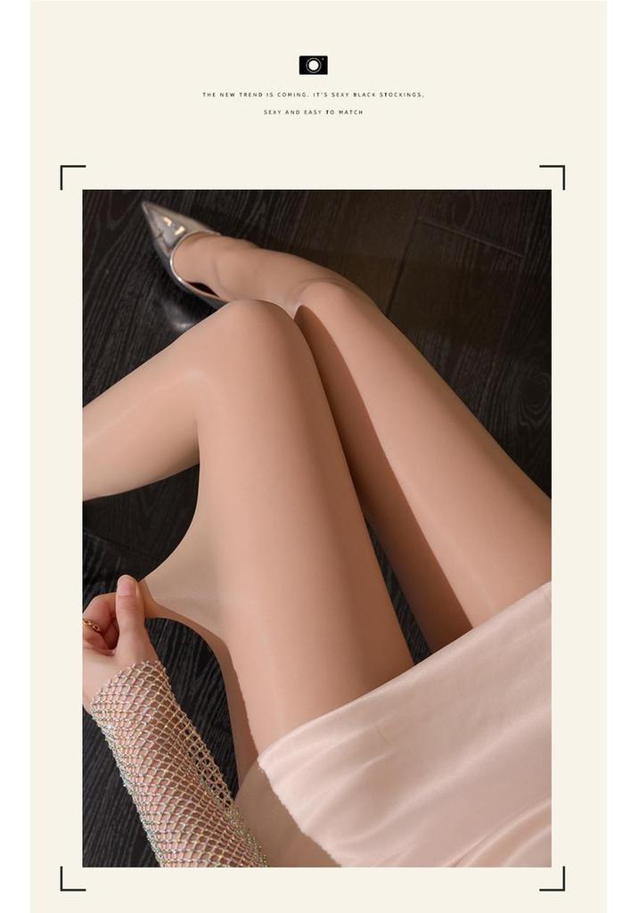 Glossy Crotchless Black Stockings: Seamless, Anti-Snag, Apple-Shaped Fit.