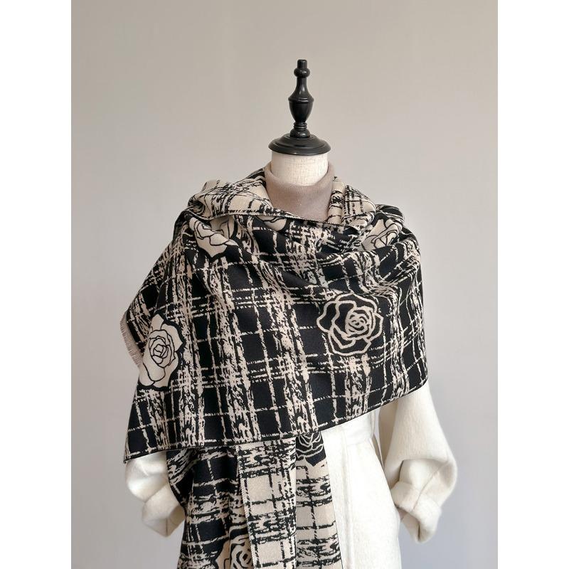 Temperament Double-sided rose imitation cashmere scarf Good quality Summer office lunch break Air conditioner shawl