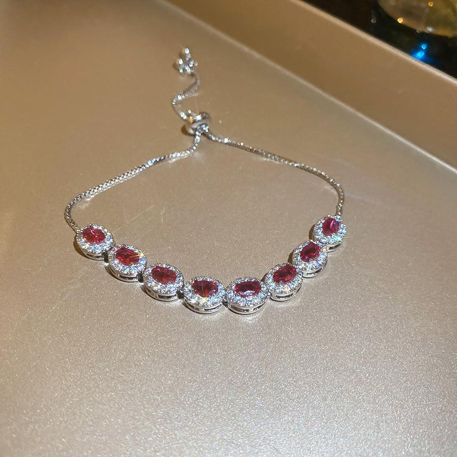 High-End Zircon Floral Heart Bracelet - Luxurious Sparkle for Women