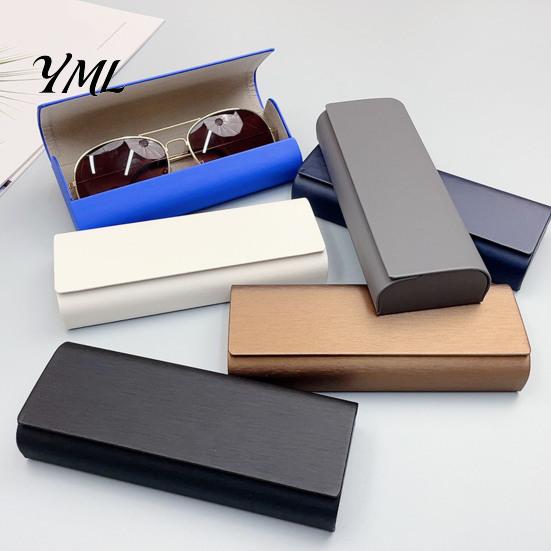 Stylish Eyeglass Storage for Men Women Hard Shell Case, Lightweight Portable Protective Glasses Case Anti Pressure Eyewear Box Women, Anti-Pressure