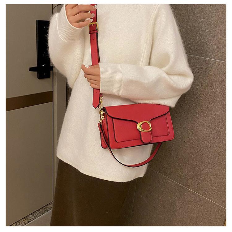 New Fashionable High Quality Underarm Bag Versatile Single Shoulder Crossbody Small Square Bag