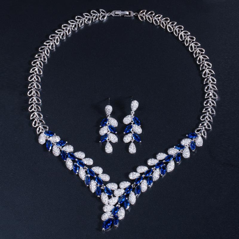 T0131 Ensemble Collier et Boucles d'Oreilles de Banquet Nuptial Deux Pièces Zircon de Haute Qualité