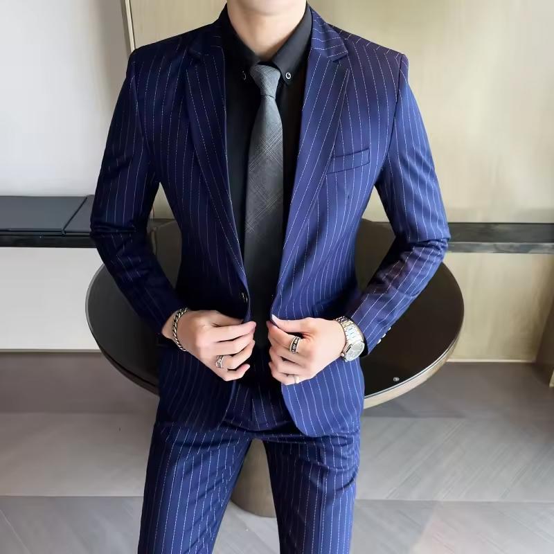 Men's Four Seasons Old Money Style Casual Slimming Suit Coat Fashion Suit Top with Inner Tank Large Pocket Double Buckle