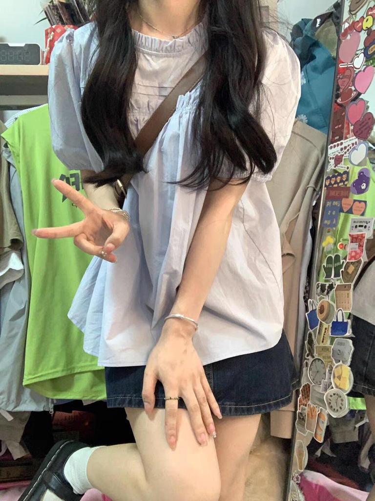 Chic French Blue Puff Sleeve Doll Top with Wooden Ear Edge Design