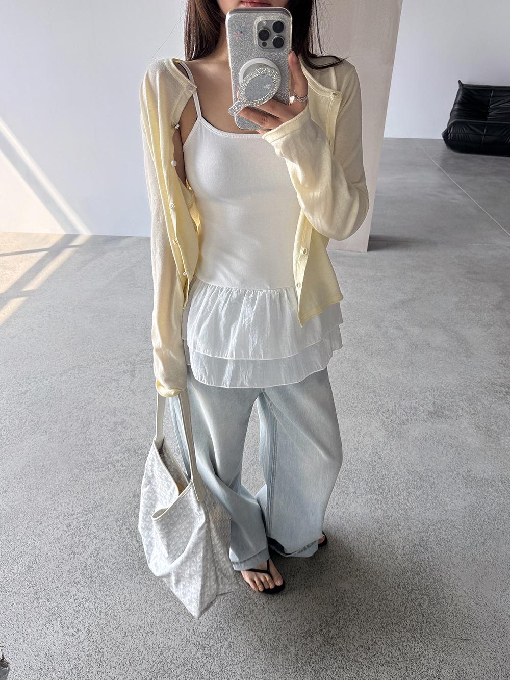 

Wang Qizhi Versatile Knit Cardigan & Lace Camisole Women s Spring/Summer Set WQ215 One Size (Recommended 80-120 jin)