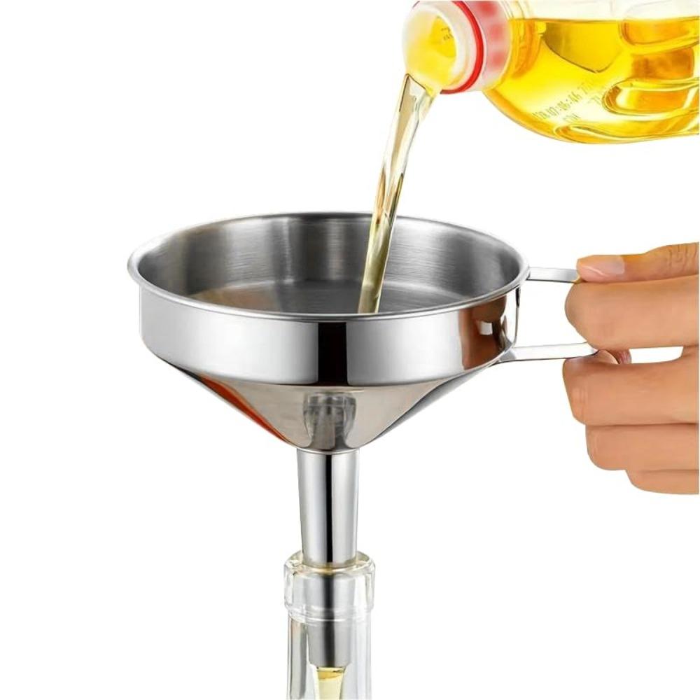 

The funnel filter leaks oil, and the kitchen oil pouring device has a thicker and larger caliber for home use 1PCS