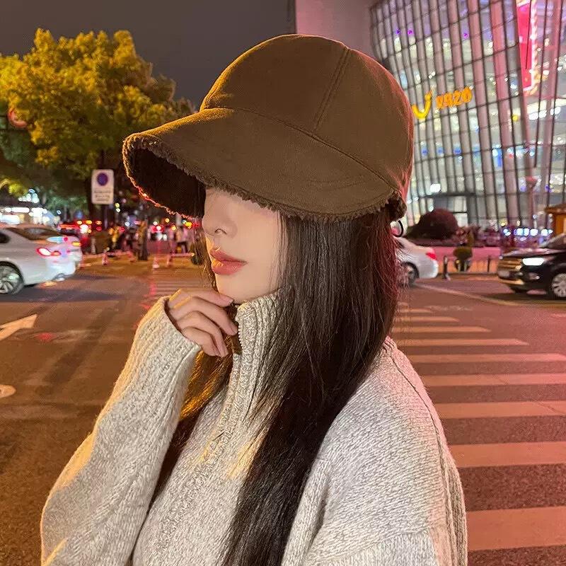 Autumn and Winter Korean Style Warm Peaked Cap for Women Cold Proof Thickened with Velvet  Slimming  Double Sided Equestrian Hat