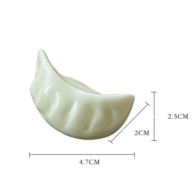 Cute Dumpling Shape Ceramic Chopsticks Holder Stand Chopstick Rack Pillow Japanese Style Kitchen Tableware Tools