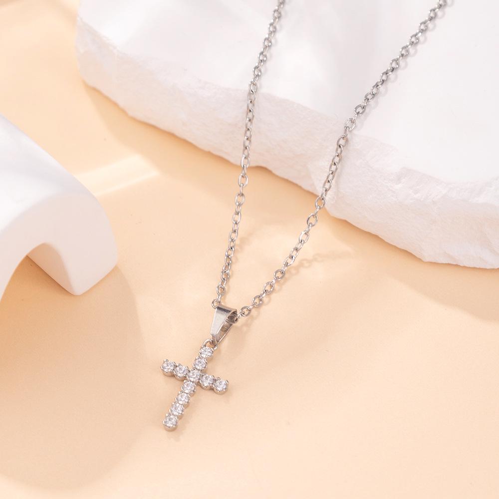 Creative European-American Style Titanium Cross Necklace
