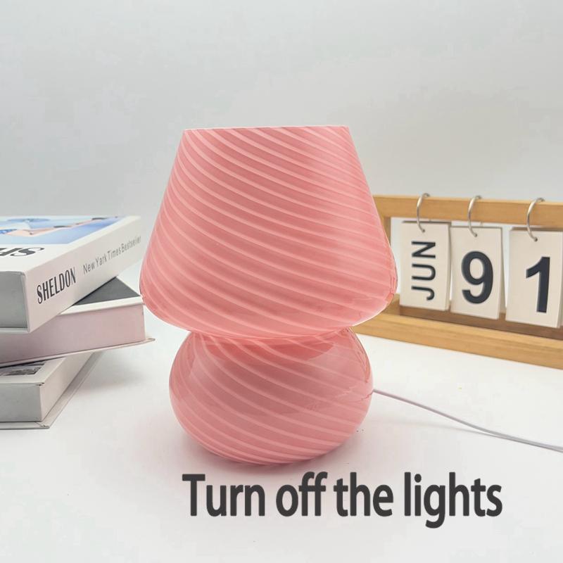 

Итальянский дизайнерский стеклянный настольный светильник, стеклянный настольный светильник, прикроватные светильники, винтажный полосатый маленький грибной светодиодный ночник, домашний декор, настольная лампа