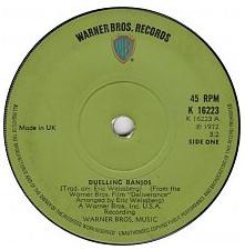 

7inch Record ERIC WEISSBERG - Duelling Banjos K16223 Warner Bros. Re 1972 UK Country/Folk Used