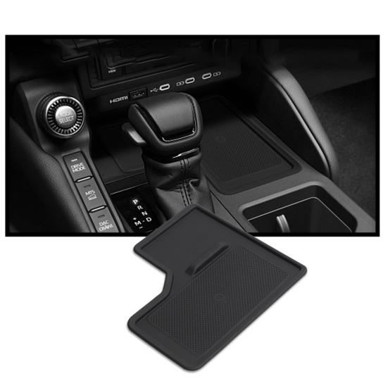 Bezdrátové nabíjení středové konzoly Ochranná podložka odolná proti opotřebení Neklouzavý design Vodotěsná podložka středové konzoly pro Toyota Prado 2024-2025