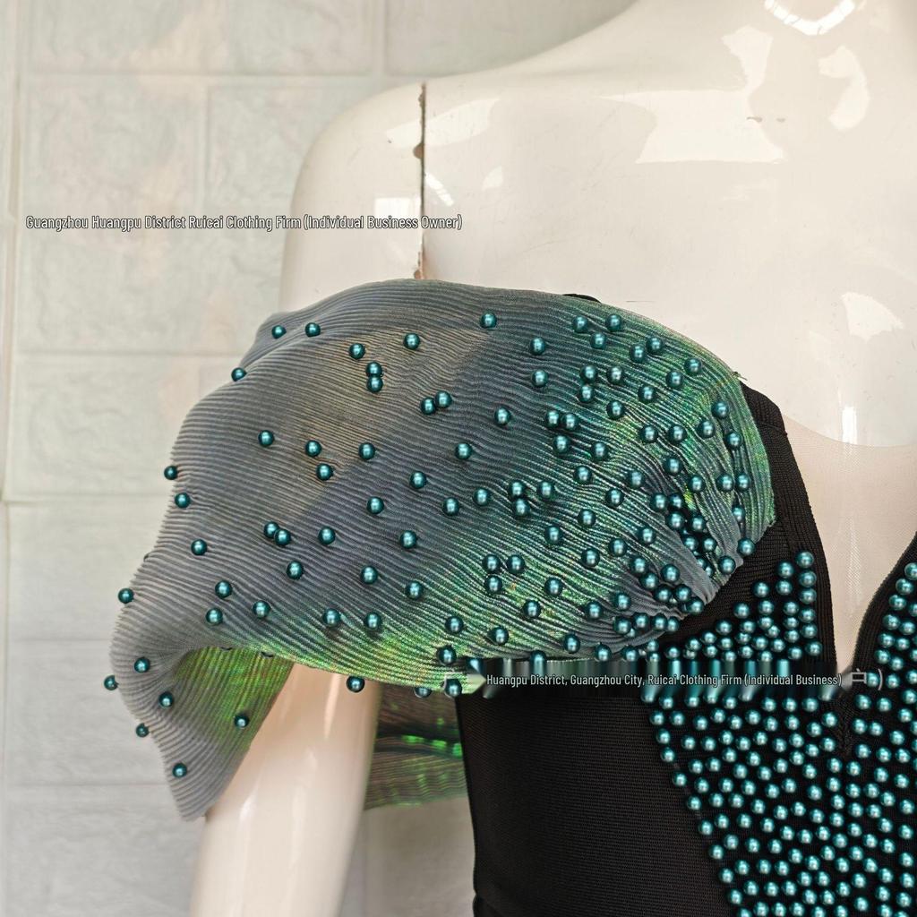 Rochie de seară elegantă franțuzească cu bandaj cu perle mărgelate 2025