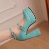 Q/Scarpe singole con tacco alto da donna Primavera/Estate Nuovo colore solido Piattaforma impermeabile Tacco spesso Bocca bassa Scarpe basse di grandi dimensioni
