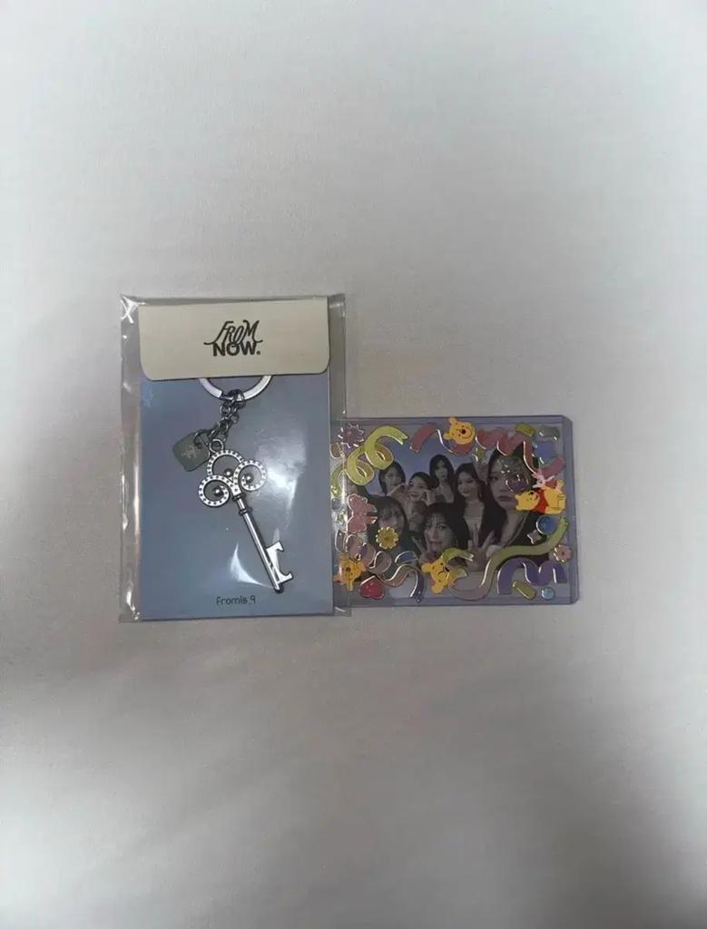 FROMIS_9 Opener Keyring + Opener Pocket