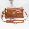 Fashion new glossy patent leather women's bag messenger bag casual alligator pattern women's clutch bag women's small bag