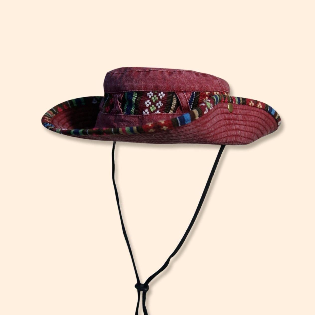

Versatile Wide Brim Cowboy Hat - Sun Protection for Hiking, Camping, and Mountaineering 8cm Brim