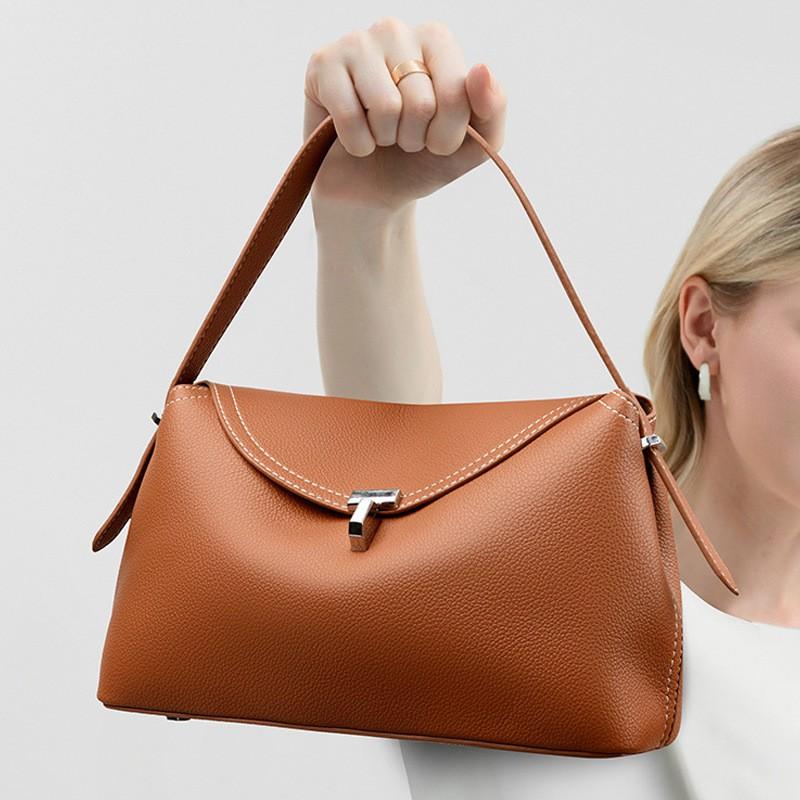 Stylish Vintage-Inspired PU Tote Bag Women Large Capacity Minimalist Commuter Shoulder In Neutral Bold Colors