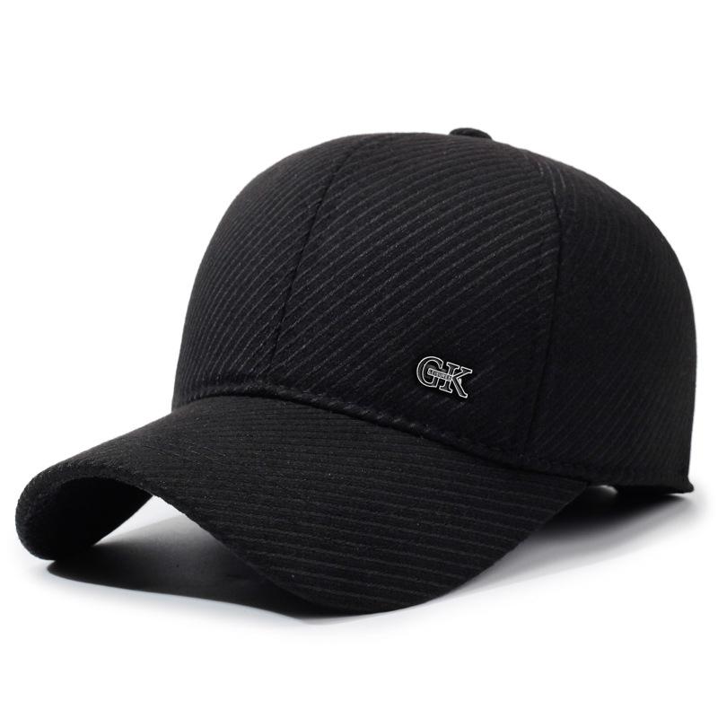 

Winter Fleece-Lined Thickened Baseball Cap With Ear Protection, Outdoor Sports Casual Warm Hat For Middle-Aged And Elderly Men Adjustable