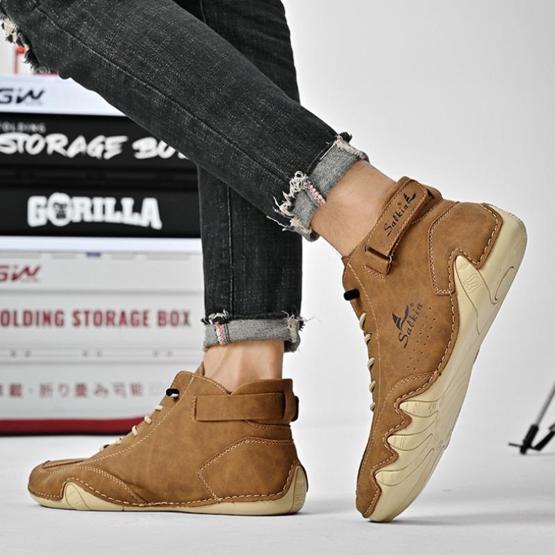 Handmade Leather Men Shoes 2025 New Retro Designer Ankle Boots Light Breathable Walking Shoes Slip on Drive Loafers Moccasins 48