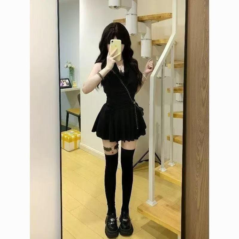 Black Sexy Backless Fake Two-piece Lace Dress Women's Summer 2026 New French Pure Desire Sleeveless Neck Skirt
