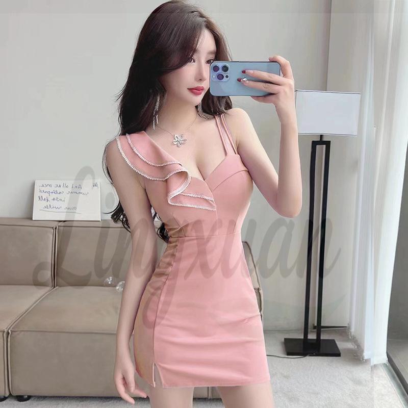 Elegant One-Shoulder Backless Formal Dress - Slim-Fit, Cinched Waist, Slit Skirt Medium
